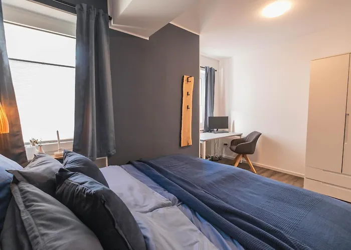 Tanic Deluxe Garden Industrial Fair *