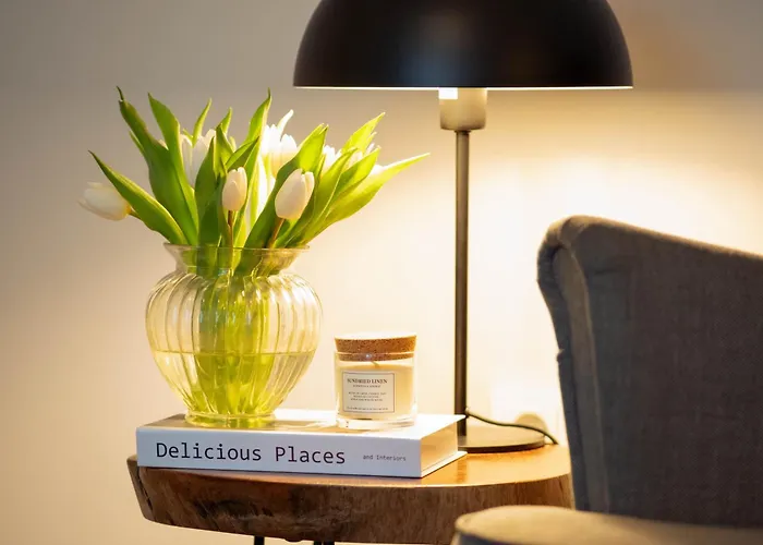 Tanic Deluxe Garden Industrial Fair *