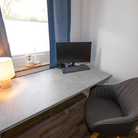 Διαμέρισμα Tanic Deluxe Garden Industrial Fair